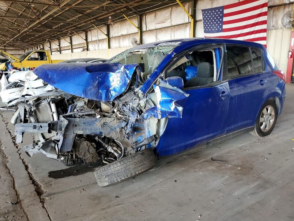 2012 NISSAN Versa