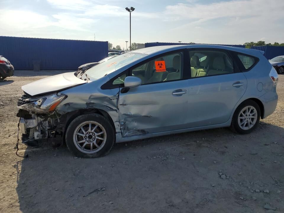 2013 TOYOTA Prius