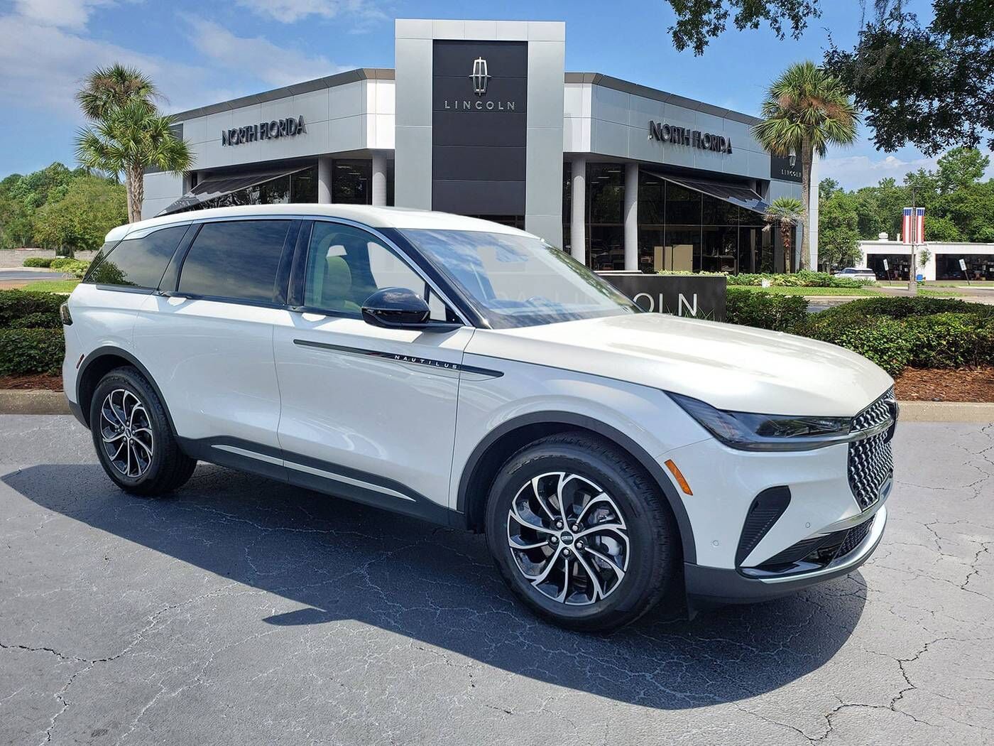 2024 LINCOLN Nautilus