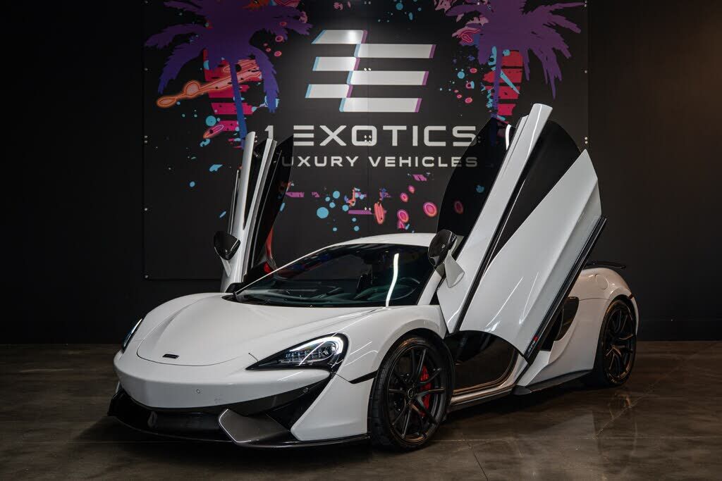 2017 MCLAREN 570S