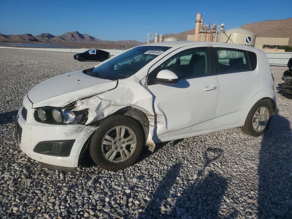 2015 CHEVROLET Sonic