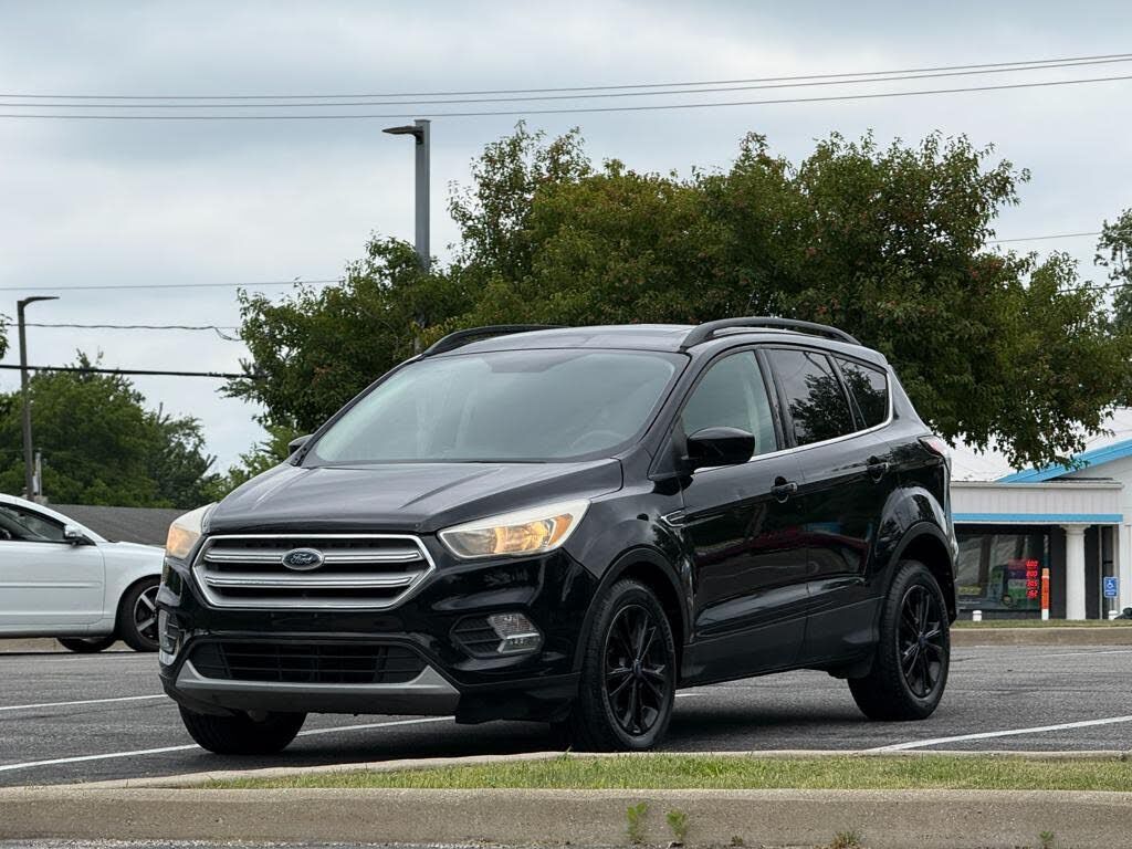 2018 FORD Escape