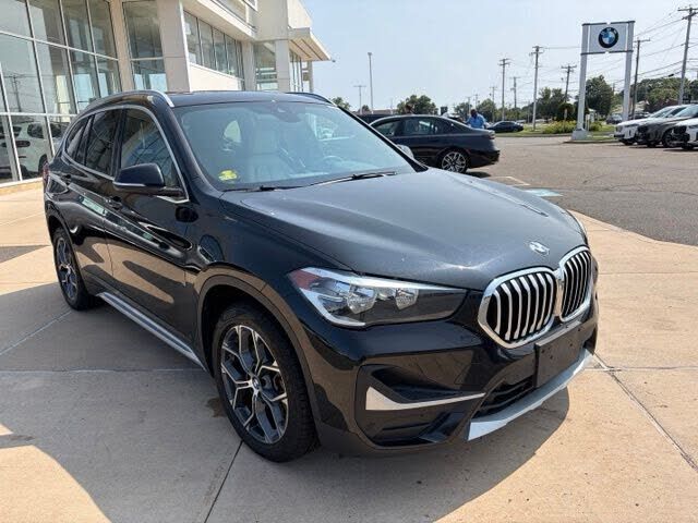 2022 BMW X1