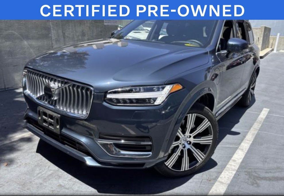 2024 VOLVO XC90