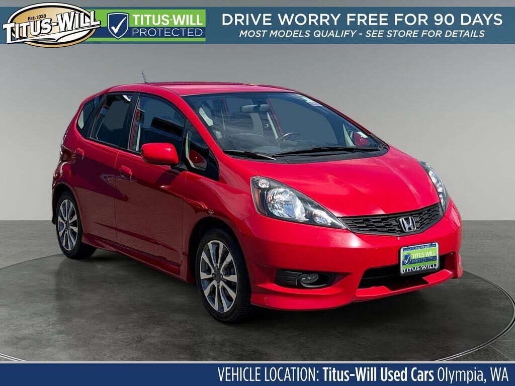 2012 HONDA Fit