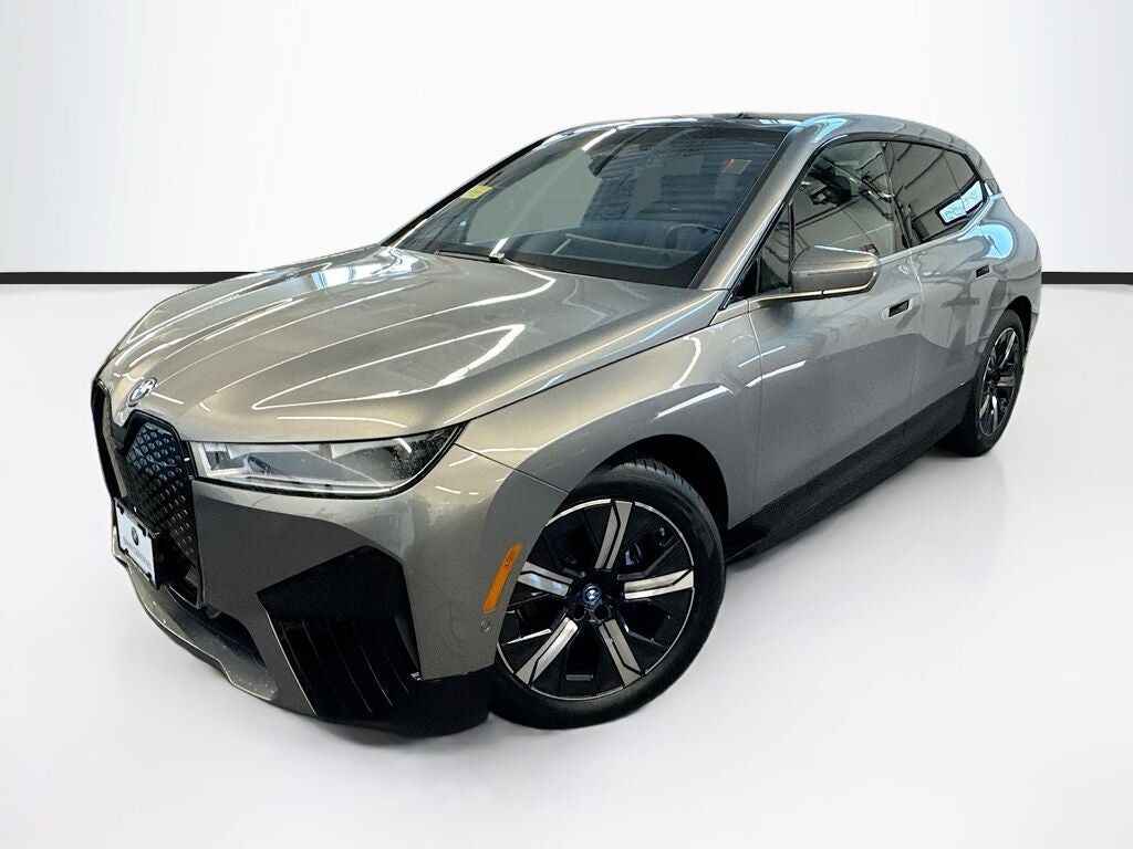 2023 BMW ix