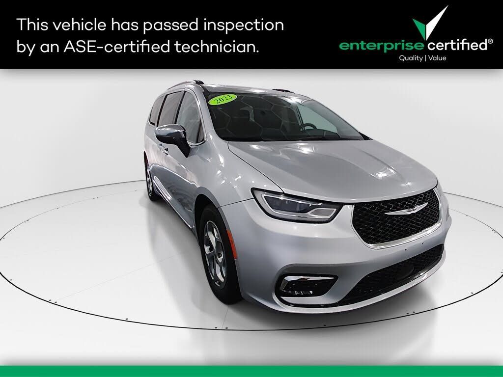 2023 CHRYSLER Pacifica