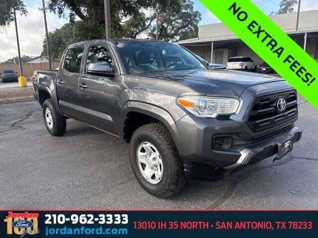 2017 TOYOTA Tacoma