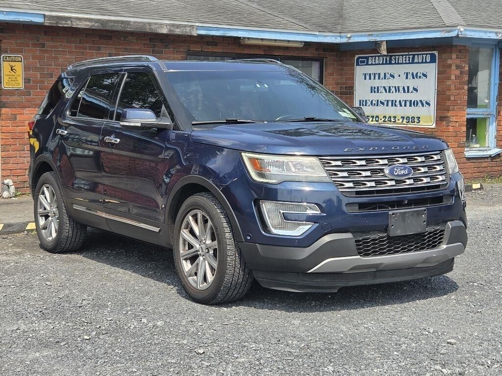 2017 FORD Explorer
