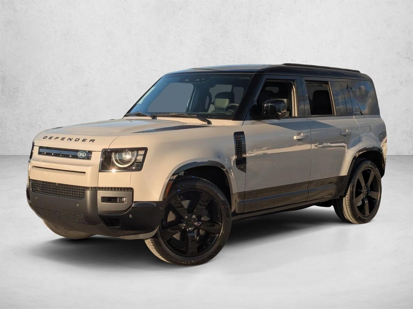 2026 LAND ROVER Defender