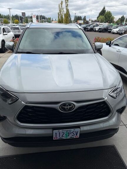 2021 TOYOTA Highlander