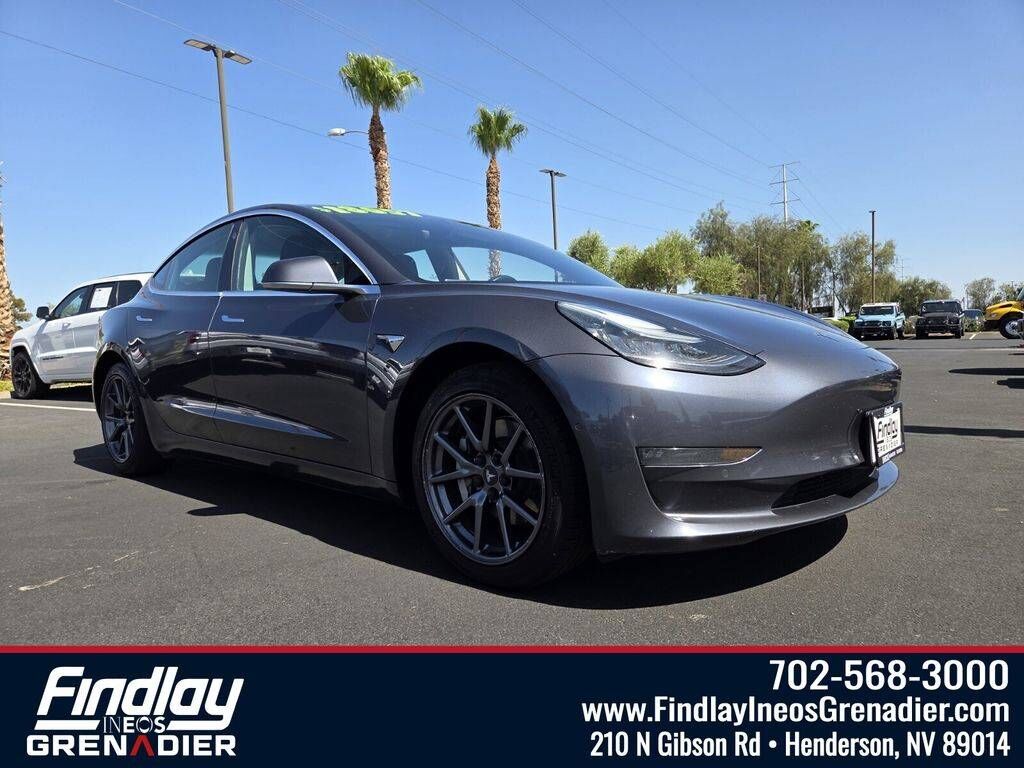 2018 TESLA Model 3