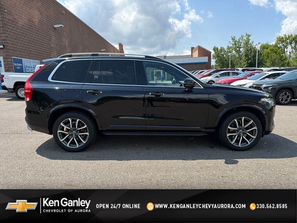 2019 VOLVO XC90