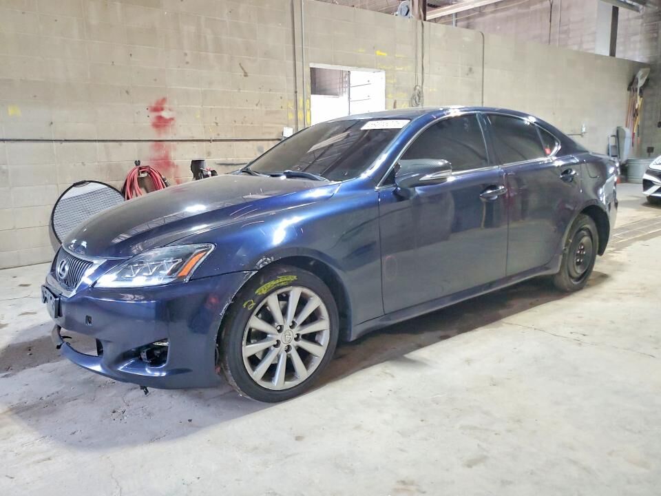 2010 LEXUS IS