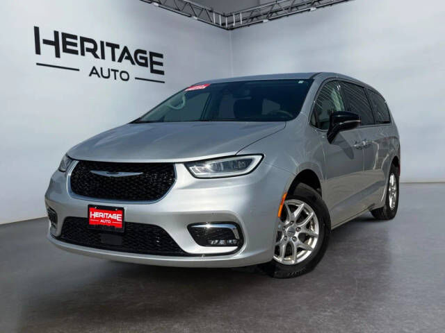 2024 CHRYSLER Pacifica