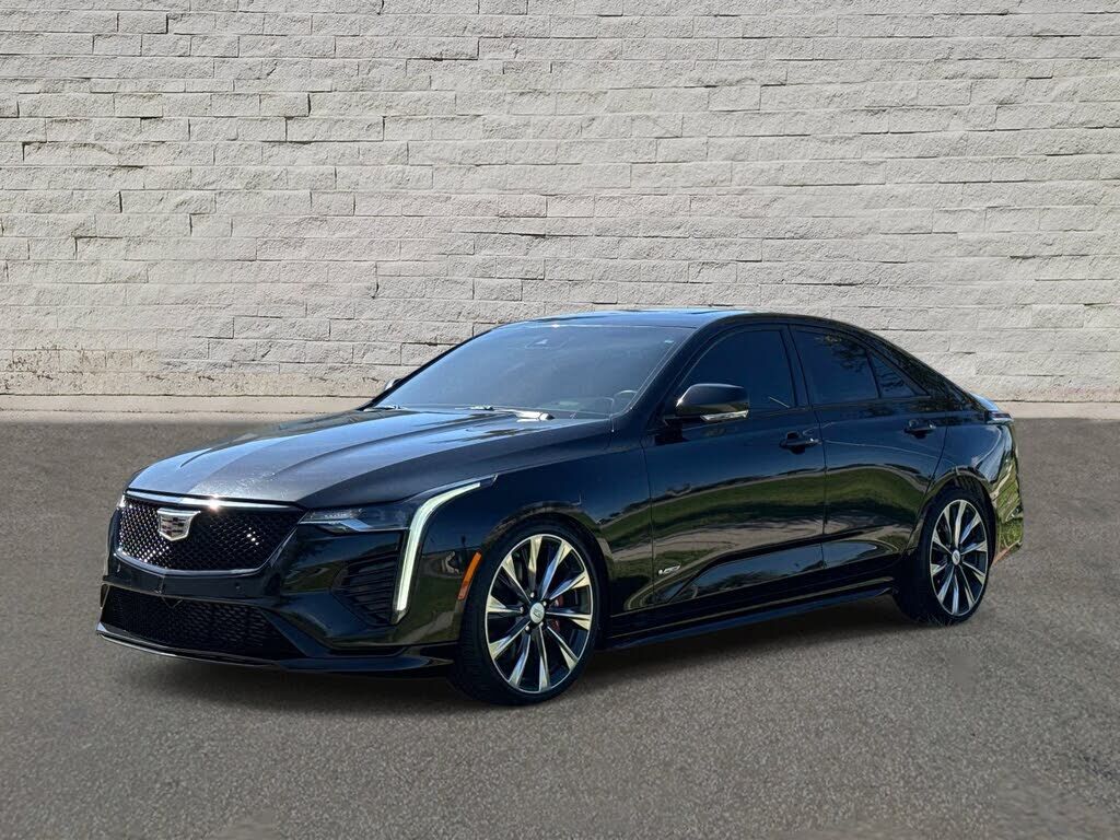 2022 CADILLAC CT4