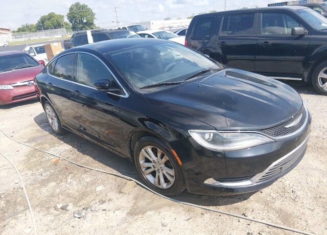 2015 CHRYSLER 200