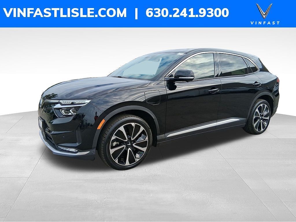 2025 VINFAST VF 8