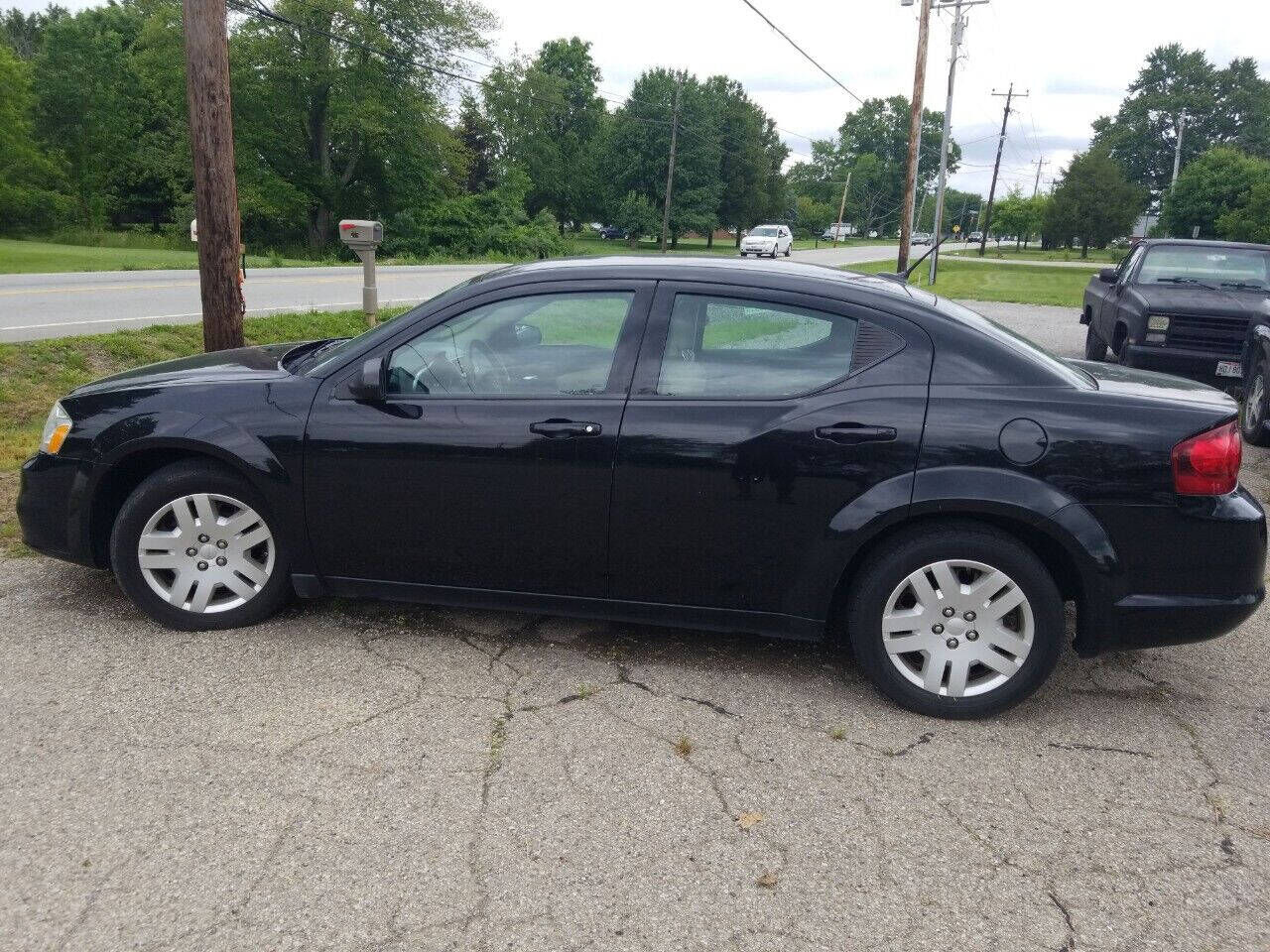 2012 DODGE Avenger