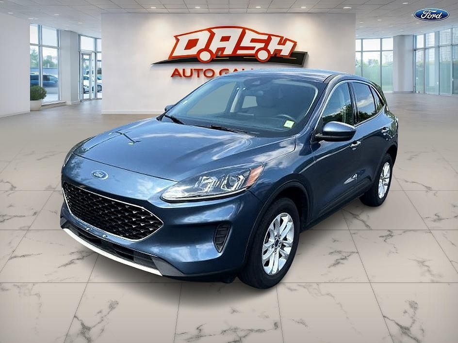 2020 FORD Escape