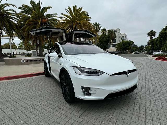 2020 TESLA Model X
