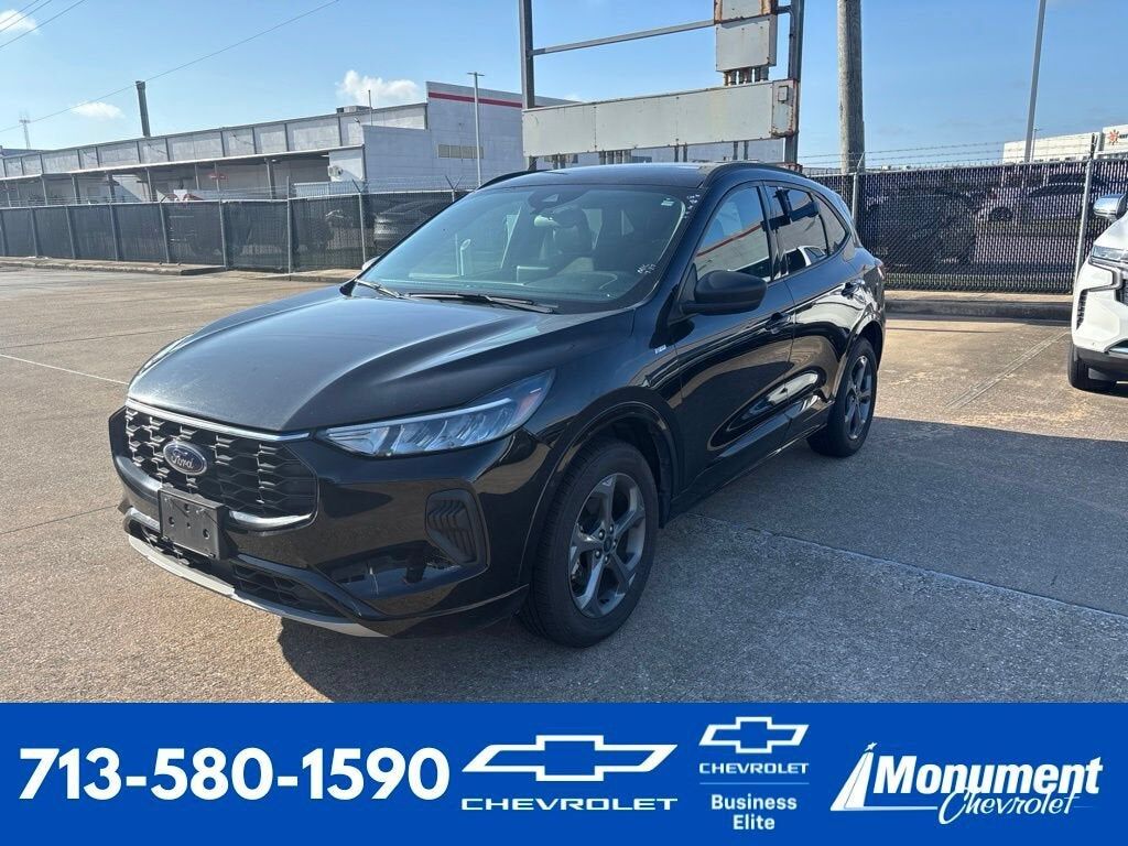 2024 FORD Escape