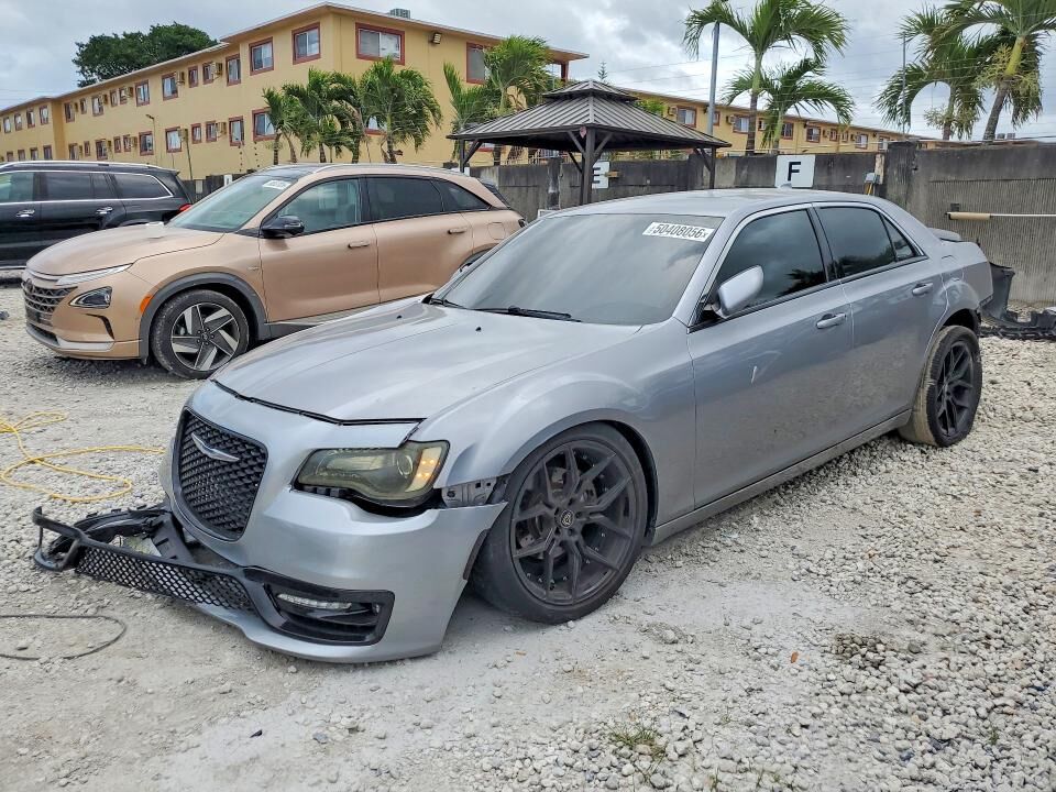 2017 CHRYSLER 300