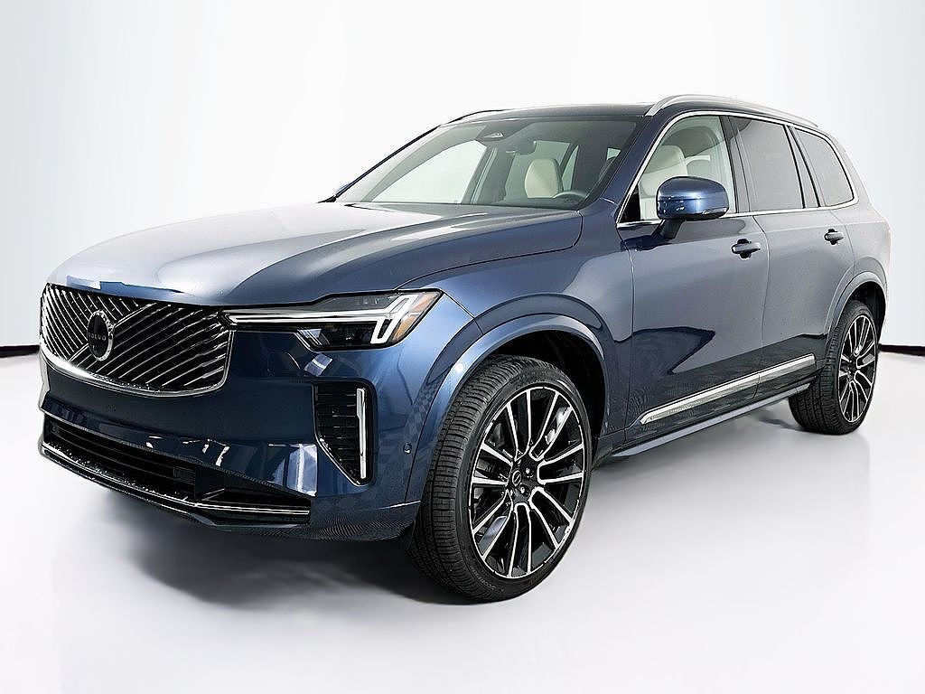 2026 VOLVO XC90