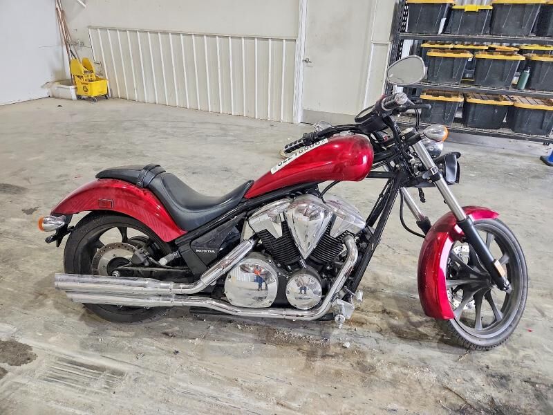 2018 HONDA VT1300