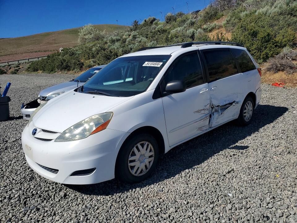2008 TOYOTA Sienna