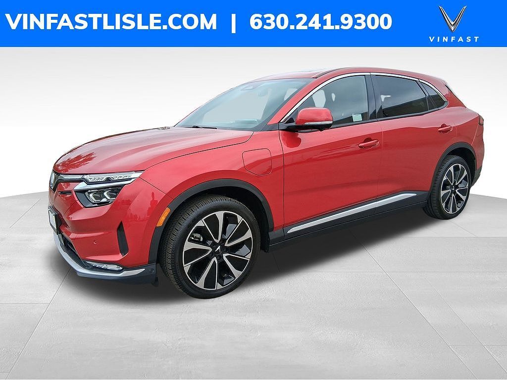 2025 VINFAST VF 8