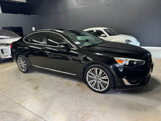 2015 KIA Cadenza
