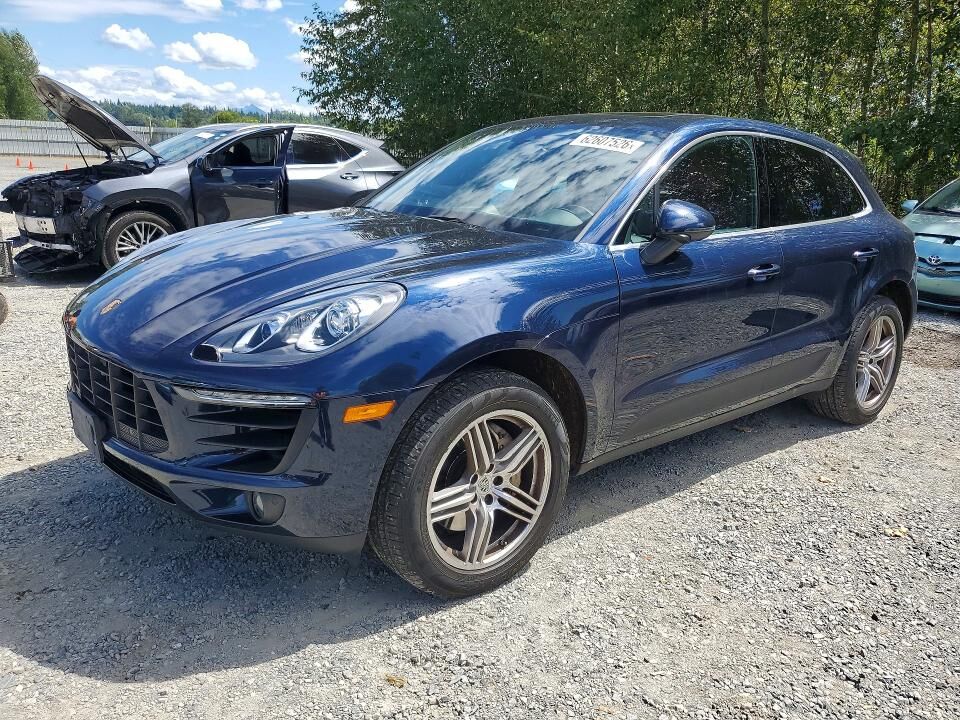 2017 PORSCHE Macan