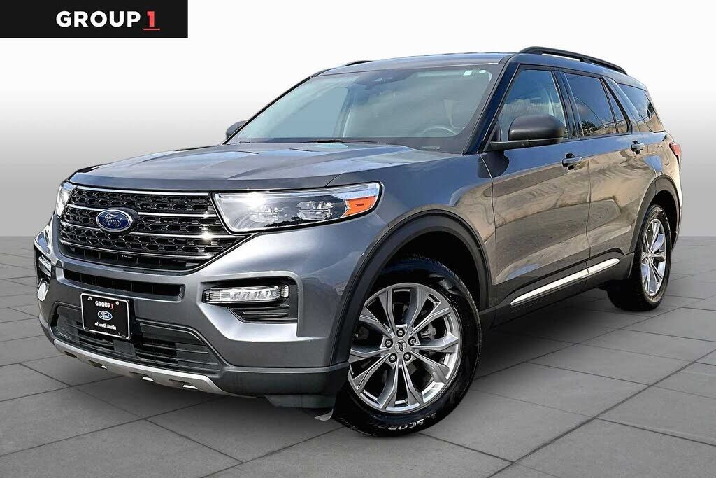 2023 FORD Explorer