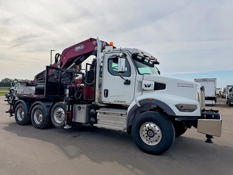 2022 WESTERN STAR 49X Chassis