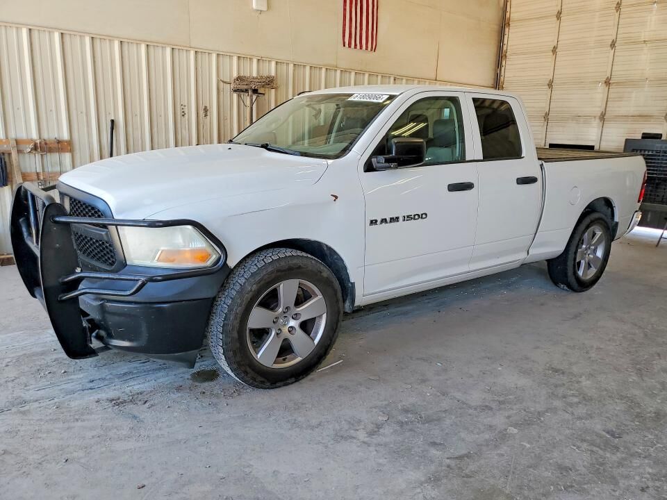 2011 DODGE Ram