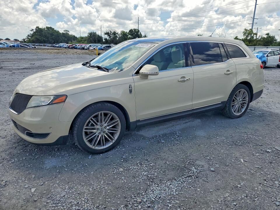 2014 LINCOLN MKT