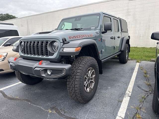 2025 JEEP Gladiator