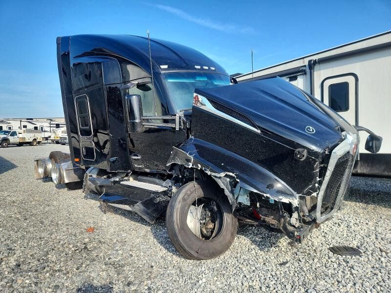 2025 KENWORTH T680