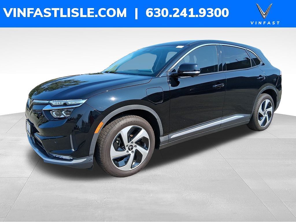 2025 VINFAST VF 8