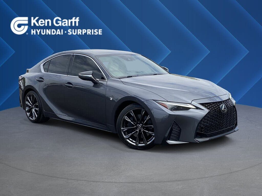 2023 LEXUS IS