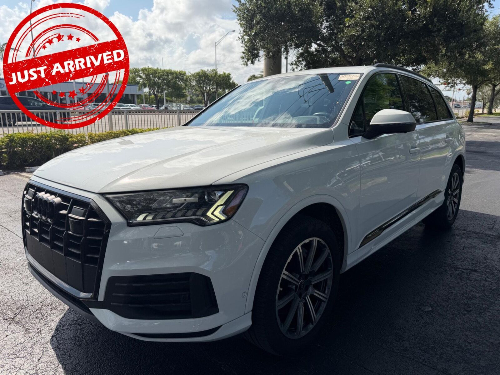 2023 AUDI Q7