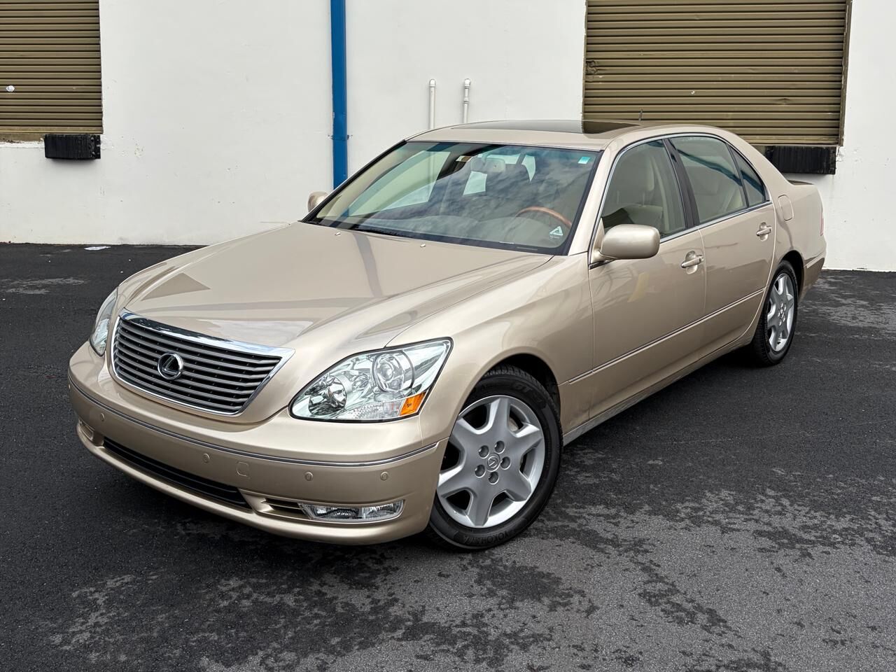 2004 LEXUS LS