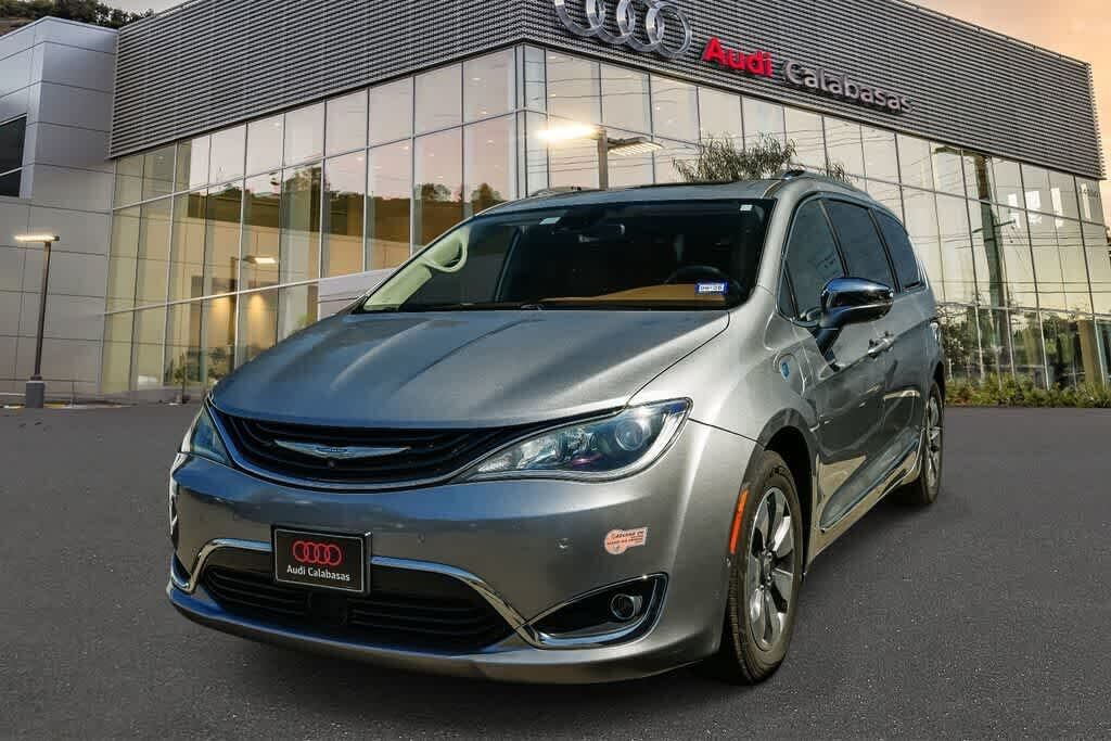2019 CHRYSLER Pacifica