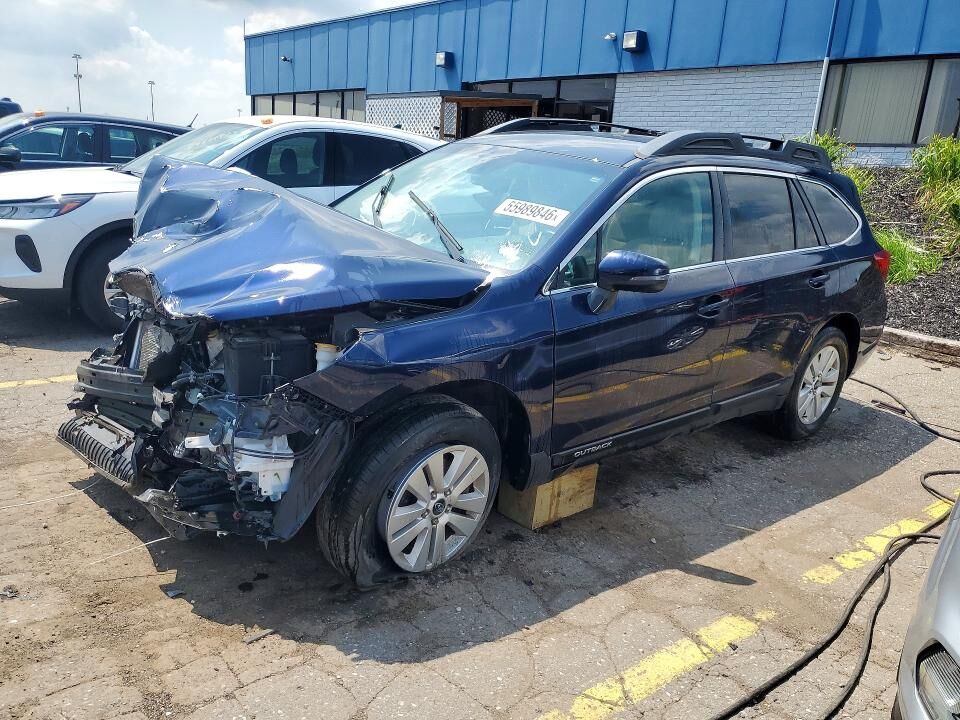 2018 SUBARU Outback
