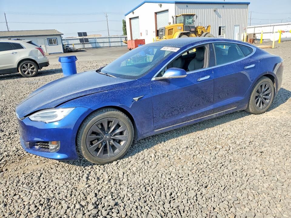 2020 TESLA Model S