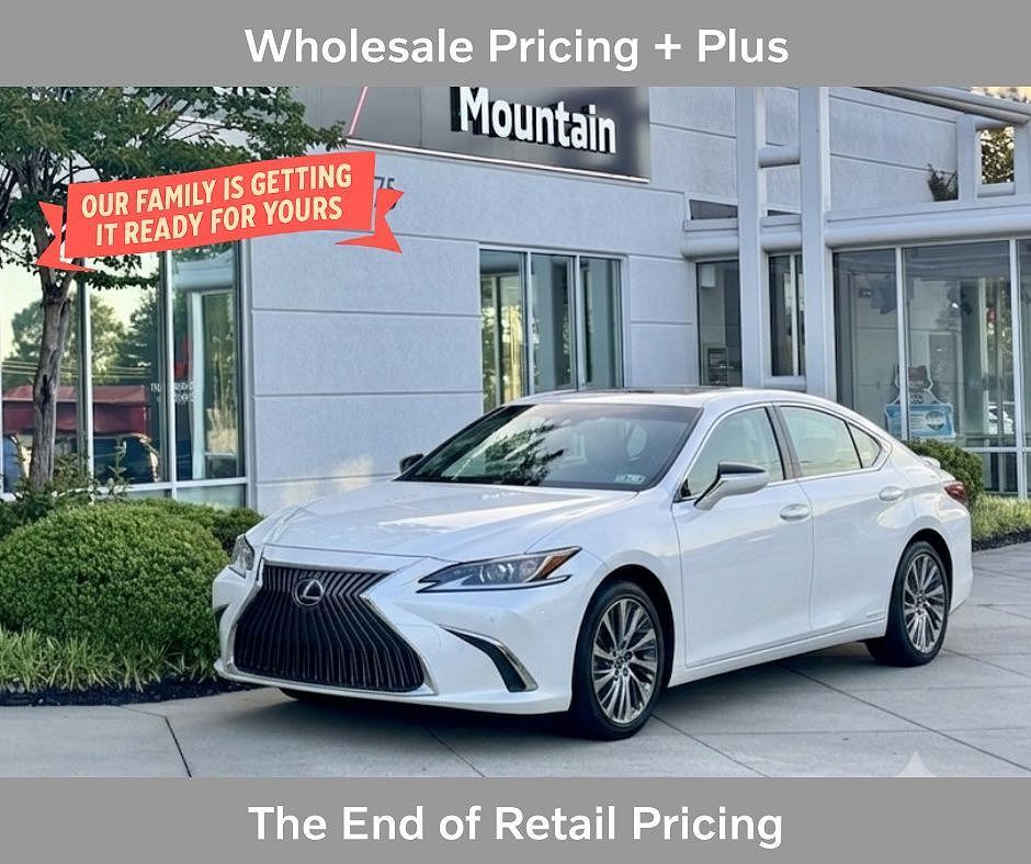 2021 LEXUS ES
