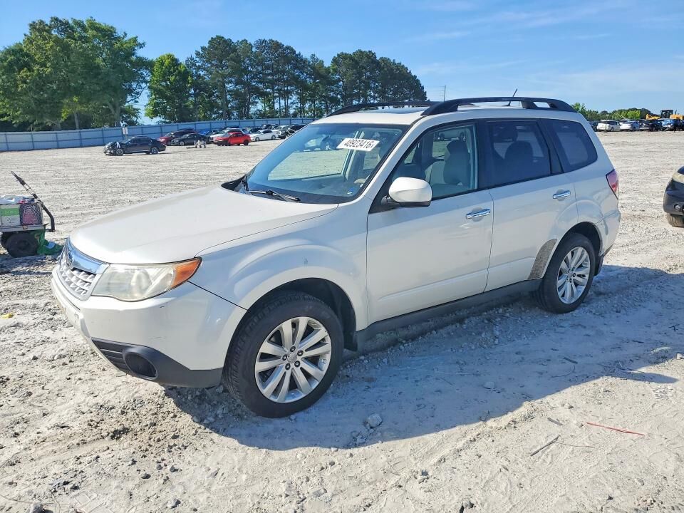 2013 SUBARU Forester