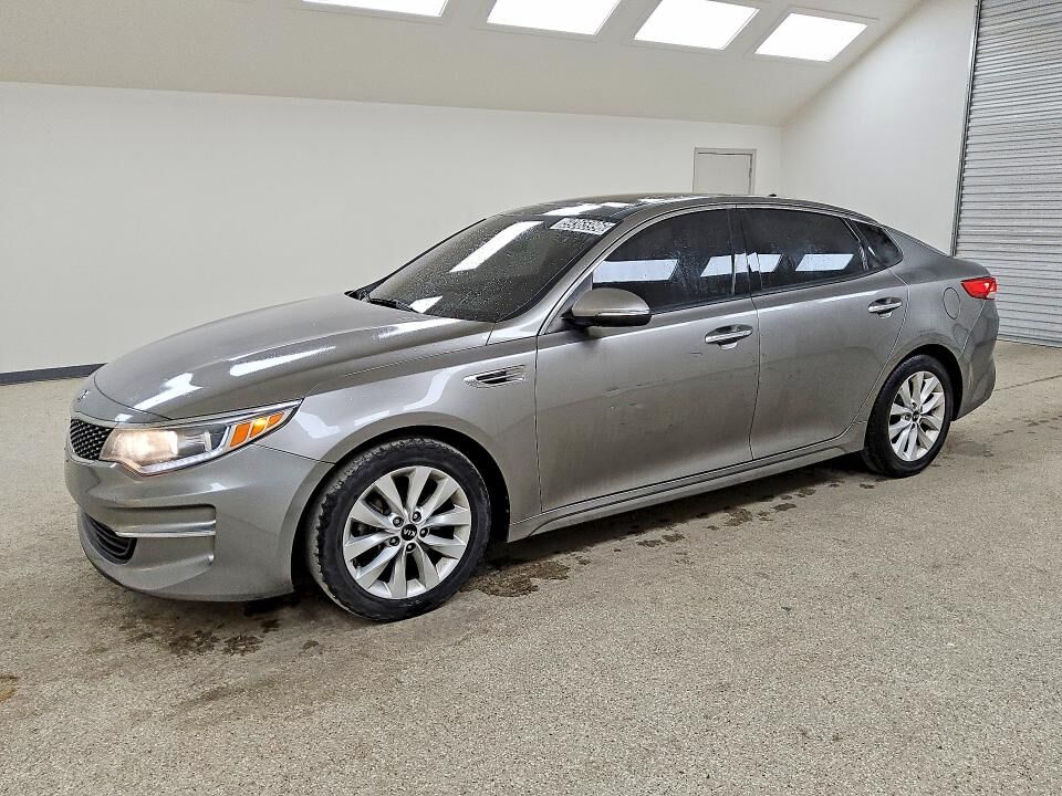 2018 KIA Optima