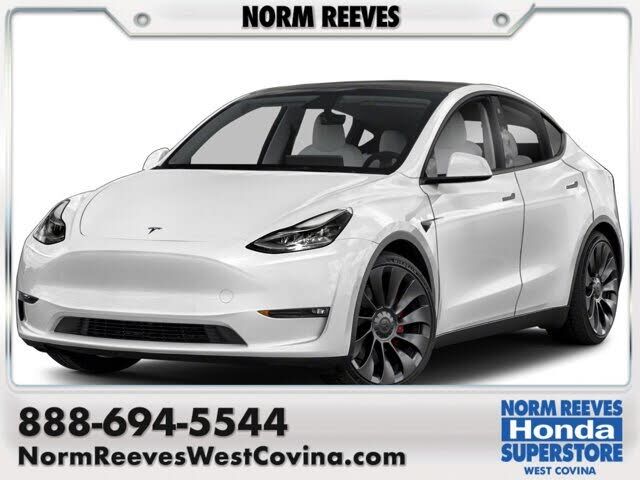 2023 TESLA Model Y
